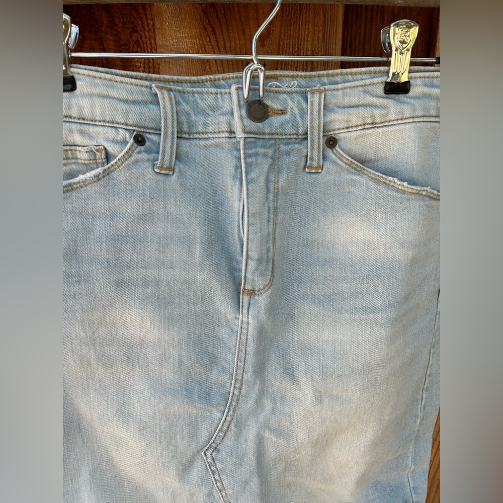 Universal Thread denim skirt size 4/27 - Picture 6 of 7